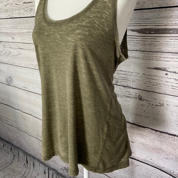 Oversized Tank T-Shirt - Picture 3 of 5